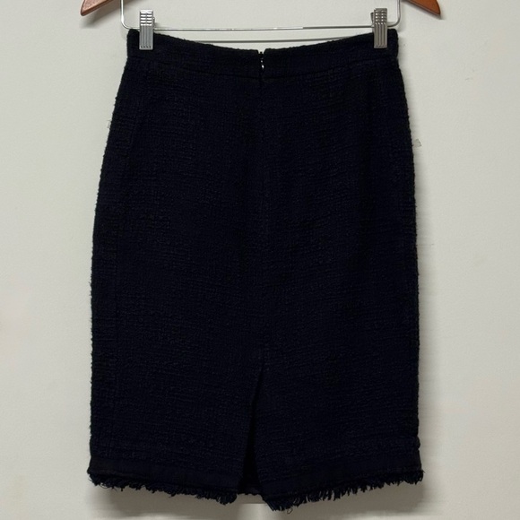 J. Crew Black Tweed Pencil Skirt Fringe Raw Hem 0 - Picture 2 of 5